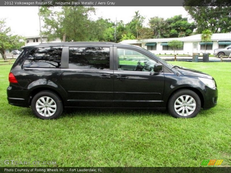 Nocturne Black Metallic / Aero Gray 2012 Volkswagen Routan SE