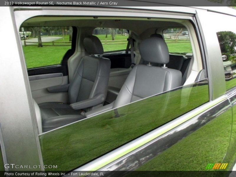 Nocturne Black Metallic / Aero Gray 2012 Volkswagen Routan SE