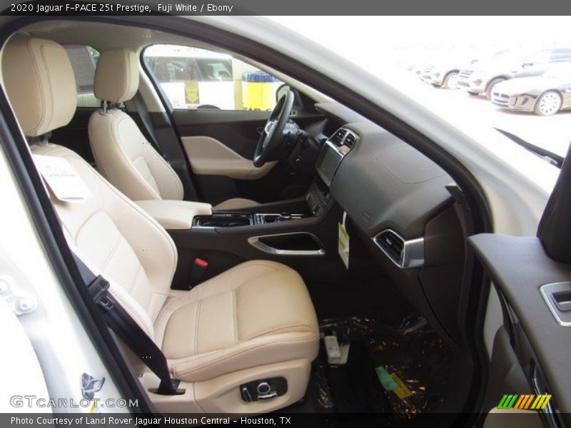 Fuji White / Ebony 2020 Jaguar F-PACE 25t Prestige