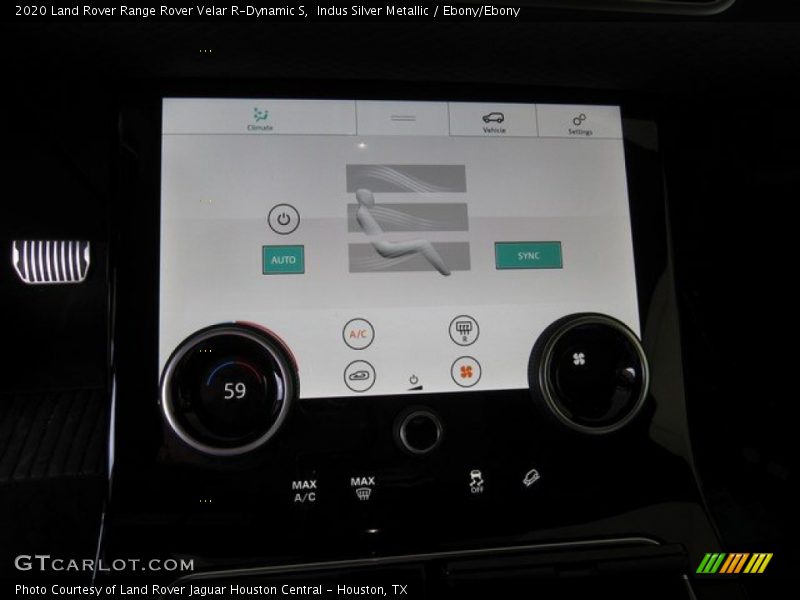 Controls of 2020 Range Rover Velar R-Dynamic S