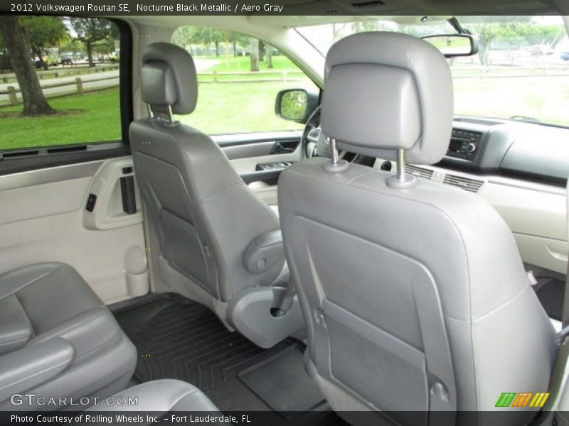 Nocturne Black Metallic / Aero Gray 2012 Volkswagen Routan SE