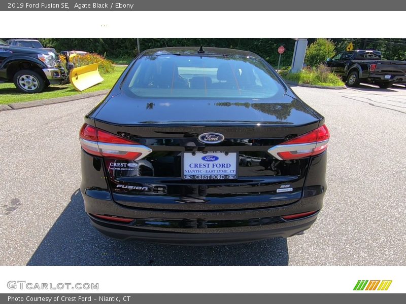 Agate Black / Ebony 2019 Ford Fusion SE