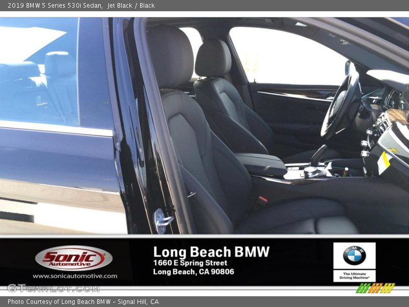 Jet Black / Black 2019 BMW 5 Series 530i Sedan