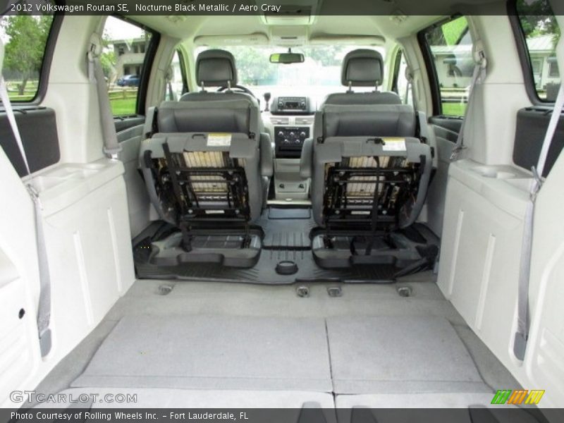 Nocturne Black Metallic / Aero Gray 2012 Volkswagen Routan SE