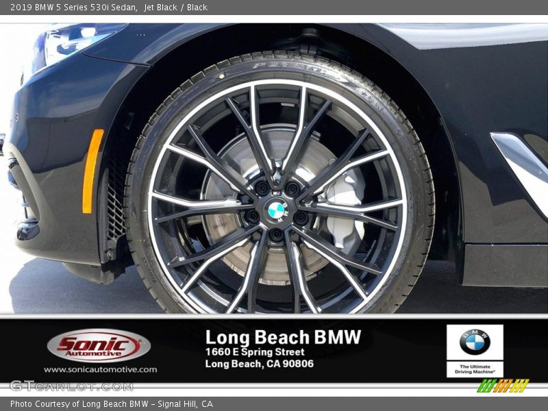 Jet Black / Black 2019 BMW 5 Series 530i Sedan
