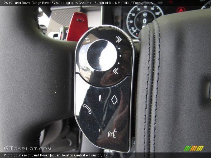  2019 Range Rover SVAutobiography Dynamic Steering Wheel