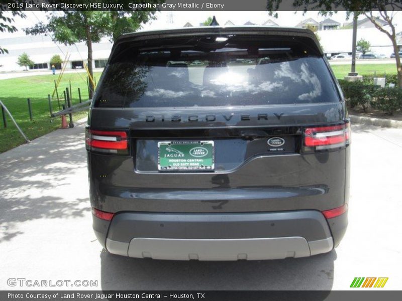 Carpathian Gray Metallic / Ebony 2019 Land Rover Discovery HSE Luxury
