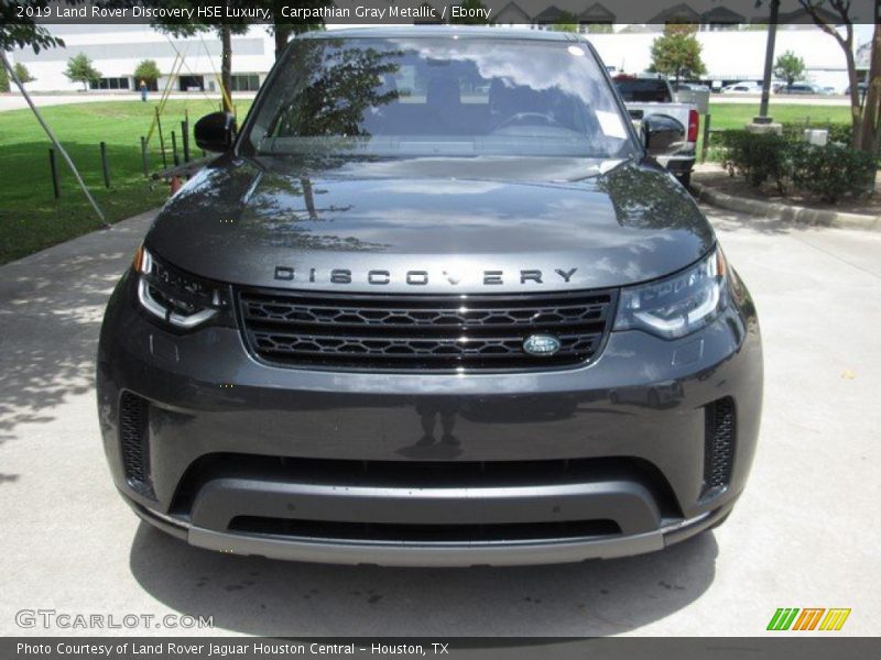 Carpathian Gray Metallic / Ebony 2019 Land Rover Discovery HSE Luxury