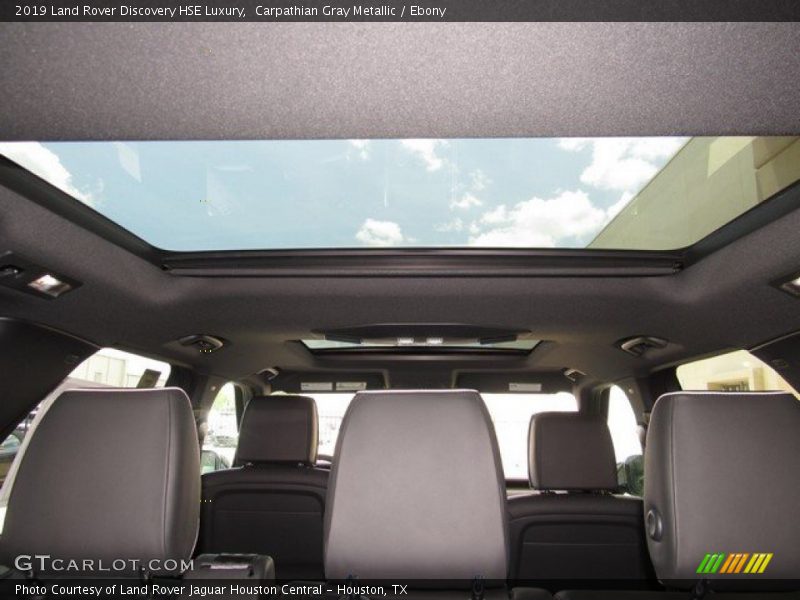 Carpathian Gray Metallic / Ebony 2019 Land Rover Discovery HSE Luxury