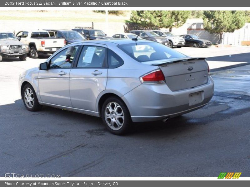 Brilliant Silver Metallic / Charcoal Black 2009 Ford Focus SES Sedan