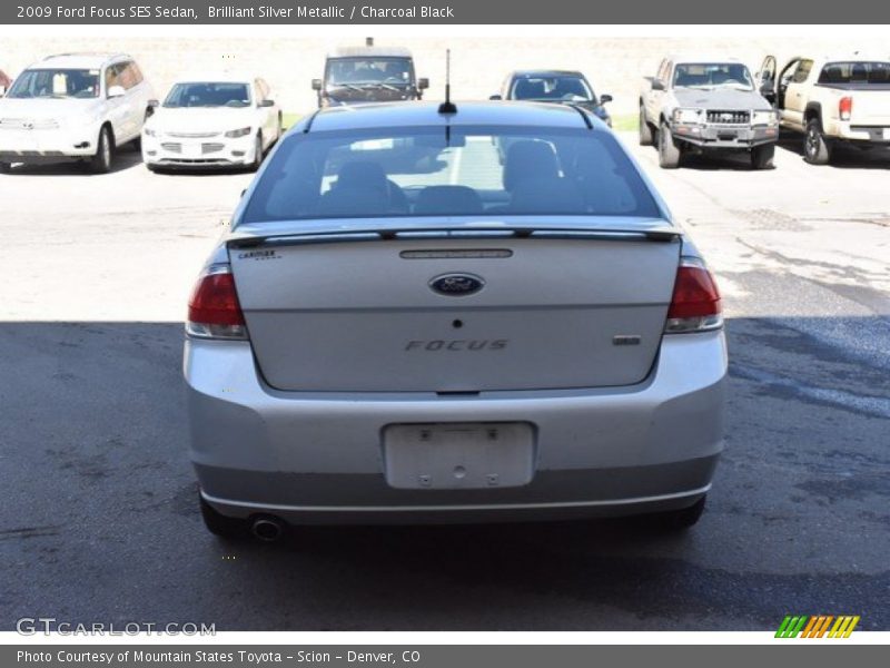 Brilliant Silver Metallic / Charcoal Black 2009 Ford Focus SES Sedan