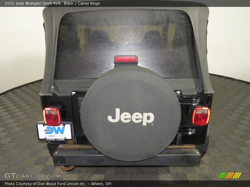 Black / Camel Beige 2002 Jeep Wrangler Sport 4x4