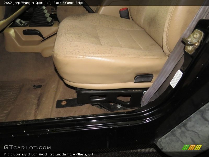 Black / Camel Beige 2002 Jeep Wrangler Sport 4x4