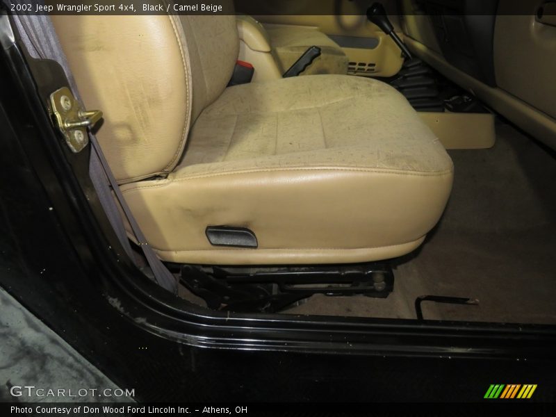 Black / Camel Beige 2002 Jeep Wrangler Sport 4x4