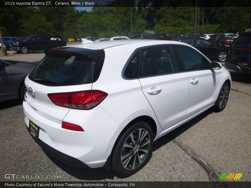 Ceramic White / Black 2019 Hyundai Elantra GT