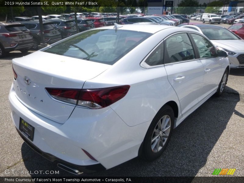 Quartz White Pearl / Black 2019 Hyundai Sonata SE