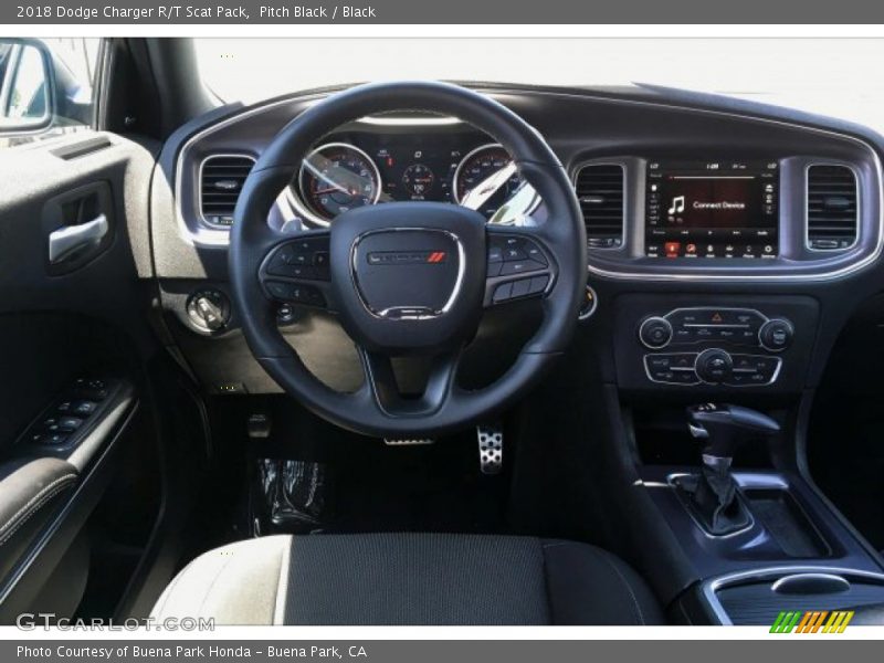 Pitch Black / Black 2018 Dodge Charger R/T Scat Pack