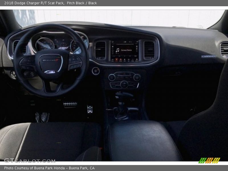 Pitch Black / Black 2018 Dodge Charger R/T Scat Pack