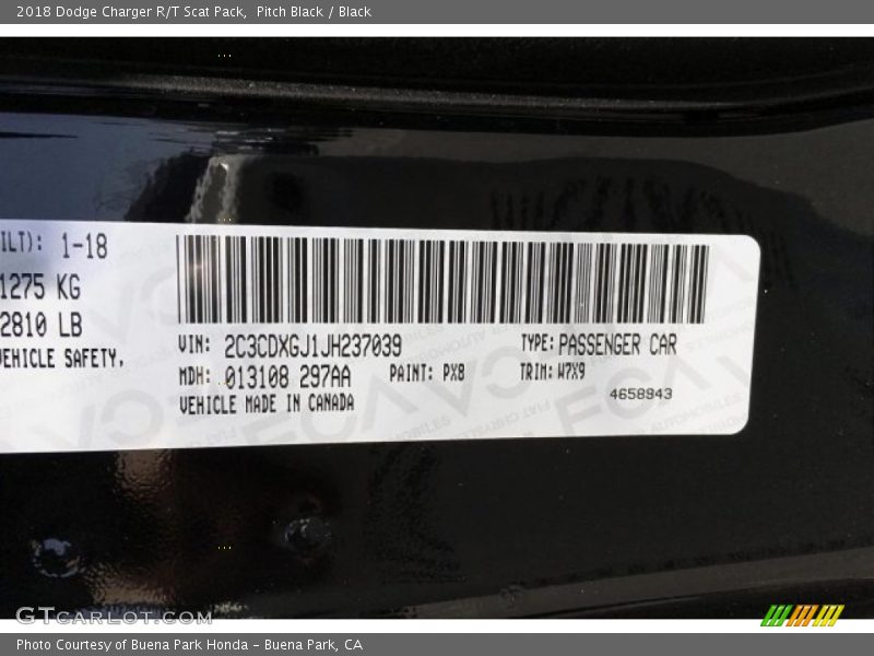 Pitch Black / Black 2018 Dodge Charger R/T Scat Pack