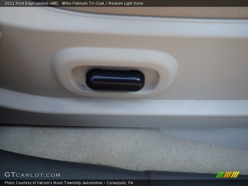White Platinum Tri-Coat / Medium Light Stone 2011 Ford Edge Limited AWD