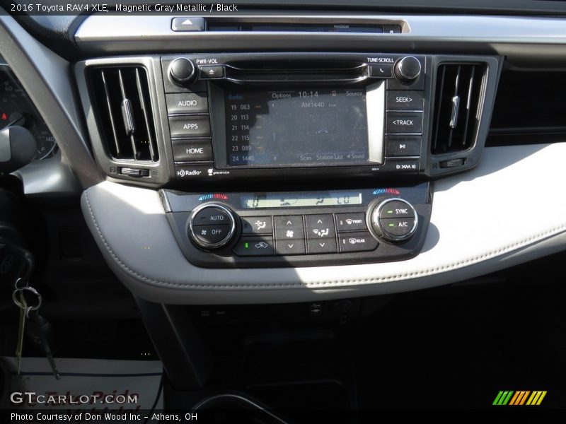 Magnetic Gray Metallic / Black 2016 Toyota RAV4 XLE