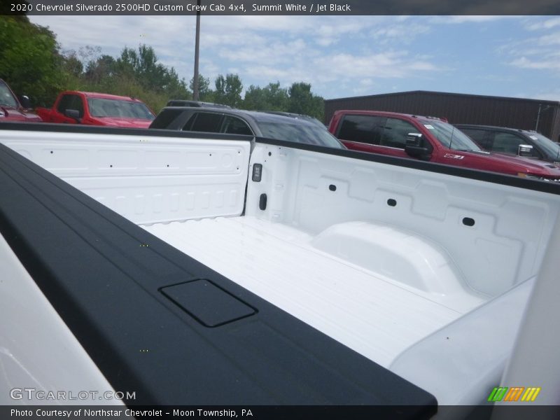Summit White / Jet Black 2020 Chevrolet Silverado 2500HD Custom Crew Cab 4x4