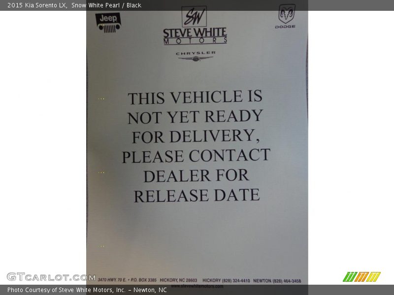 Snow White Pearl / Black 2015 Kia Sorento LX