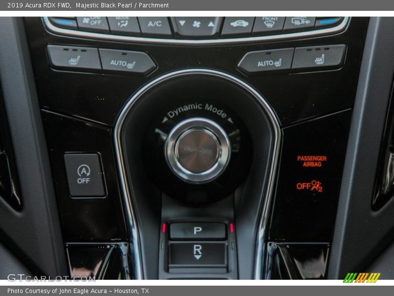 Majestic Black Pearl / Parchment 2019 Acura RDX FWD