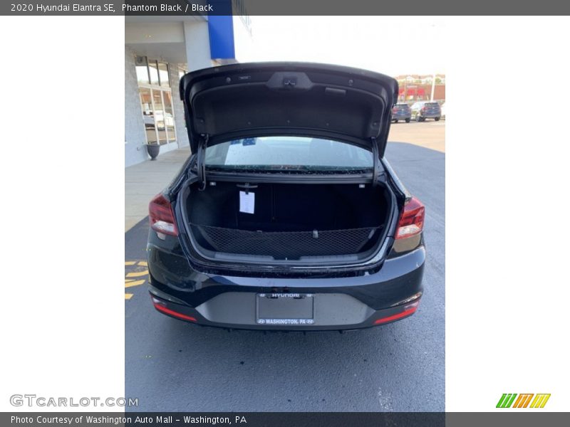 Phantom Black / Black 2020 Hyundai Elantra SE