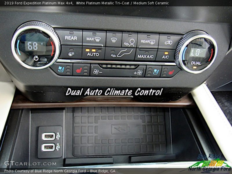 White Platinum Metallic Tri-Coat / Medium Soft Ceramic 2019 Ford Expedition Platinum Max 4x4