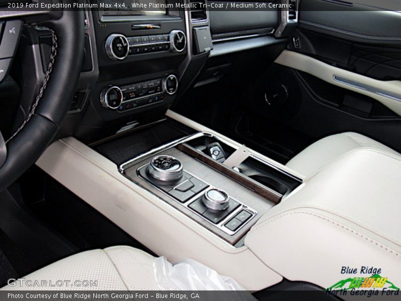 White Platinum Metallic Tri-Coat / Medium Soft Ceramic 2019 Ford Expedition Platinum Max 4x4