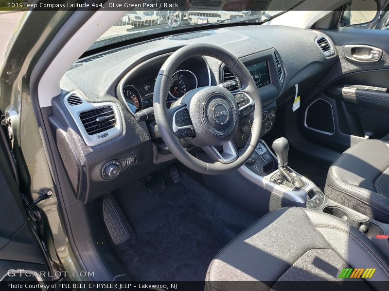 Olive Green Pearl / Black 2019 Jeep Compass Latitude 4x4