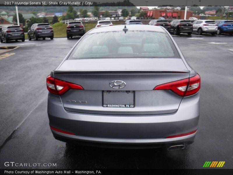 Shale Gray Metallic / Gray 2017 Hyundai Sonata SE