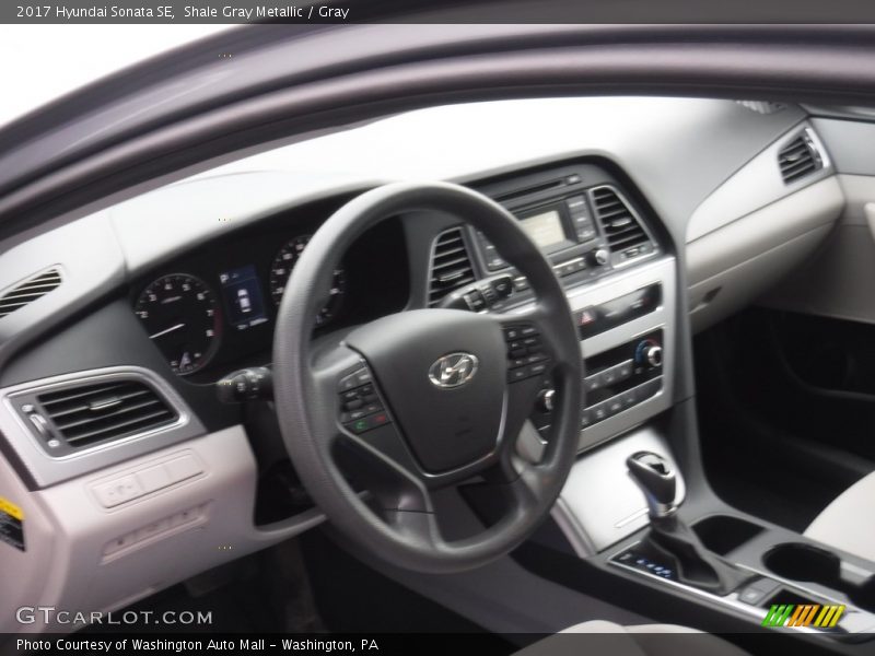 Shale Gray Metallic / Gray 2017 Hyundai Sonata SE