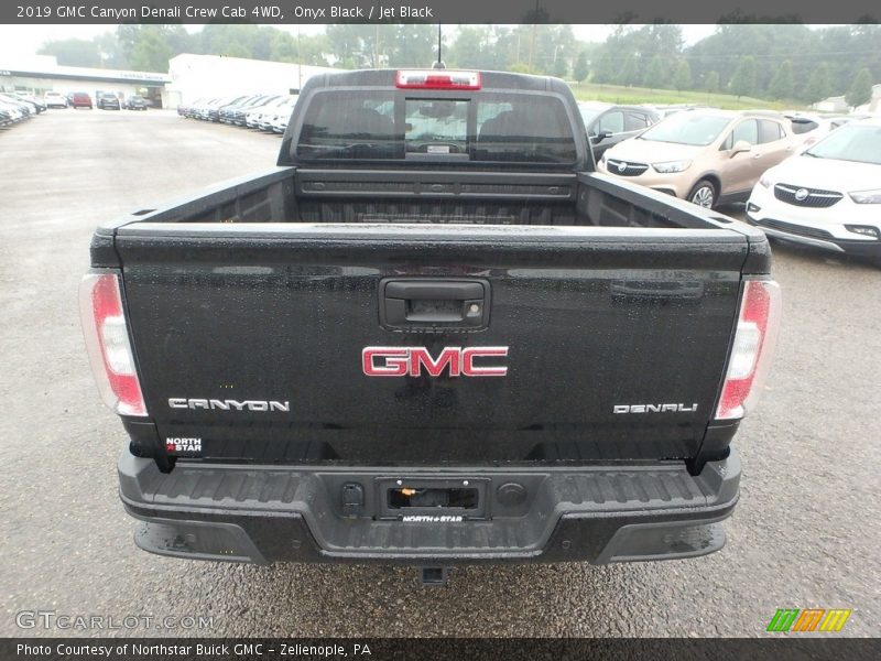 Onyx Black / Jet Black 2019 GMC Canyon Denali Crew Cab 4WD