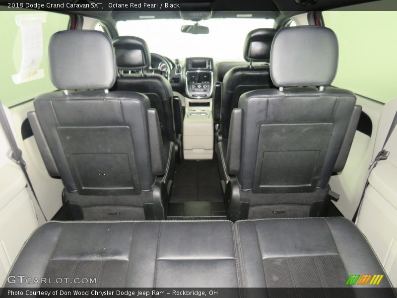 Octane Red Pearl / Black 2018 Dodge Grand Caravan SXT