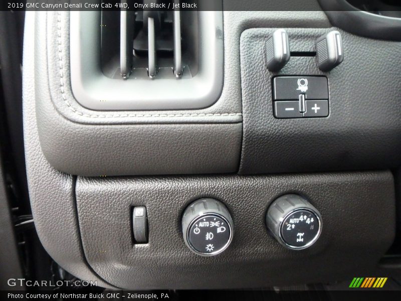 Controls of 2019 Canyon Denali Crew Cab 4WD