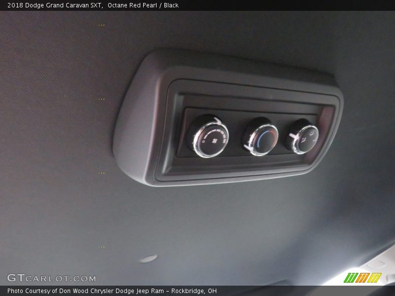 Octane Red Pearl / Black 2018 Dodge Grand Caravan SXT