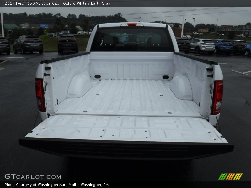 Oxford White / Earth Gray 2017 Ford F150 XL SuperCab