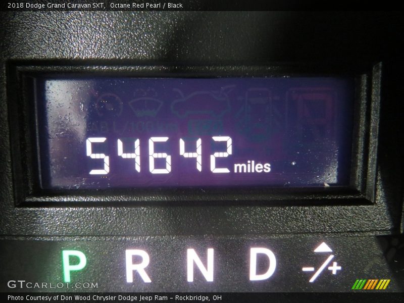 Octane Red Pearl / Black 2018 Dodge Grand Caravan SXT