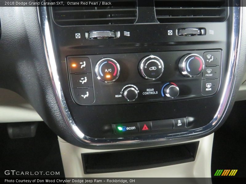 Octane Red Pearl / Black 2018 Dodge Grand Caravan SXT