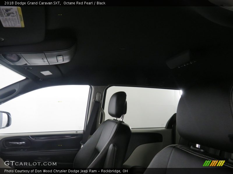 Octane Red Pearl / Black 2018 Dodge Grand Caravan SXT