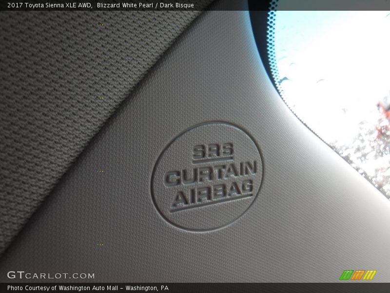 Blizzard White Pearl / Dark Bisque 2017 Toyota Sienna XLE AWD