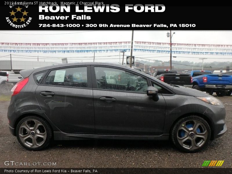 Magnetic / Charcoal Black 2019 Ford Fiesta ST Hatchback