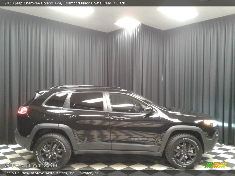 Diamond Black Crystal Pearl / Black 2020 Jeep Cherokee Upland 4x4