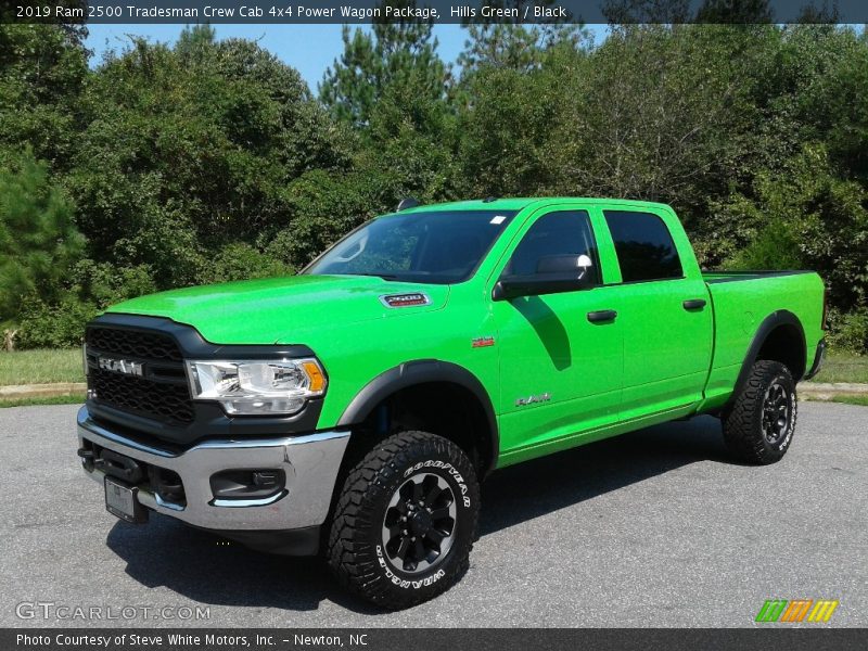 Front 3/4 View of 2019 2500 Tradesman Crew Cab 4x4 Power Wagon Package