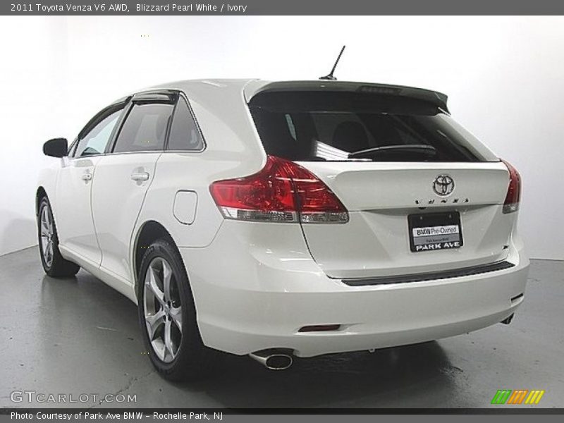 Blizzard Pearl White / Ivory 2011 Toyota Venza V6 AWD
