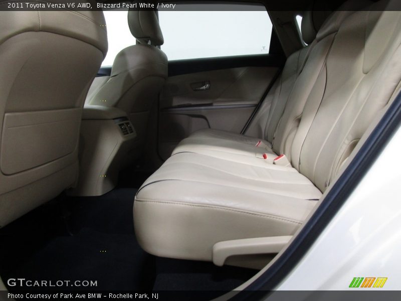 Blizzard Pearl White / Ivory 2011 Toyota Venza V6 AWD