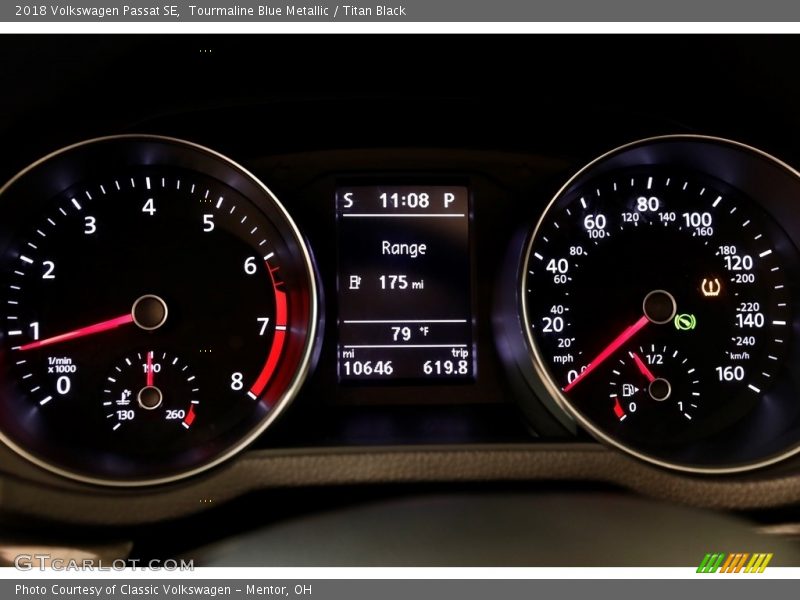 Tourmaline Blue Metallic / Titan Black 2018 Volkswagen Passat SE
