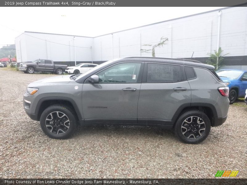 Sting-Gray / Black/Ruby 2019 Jeep Compass Trailhawk 4x4